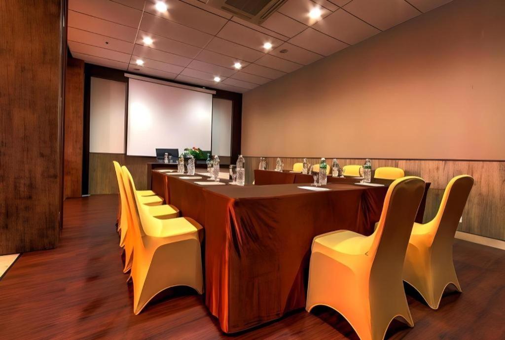 פדאנג Plan B Hotel מראה חיצוני תמונה
